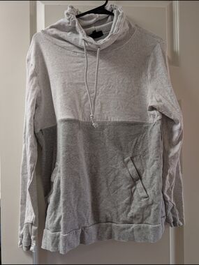 Nursing Queen Two-Tone Gray Pullover Hoodie